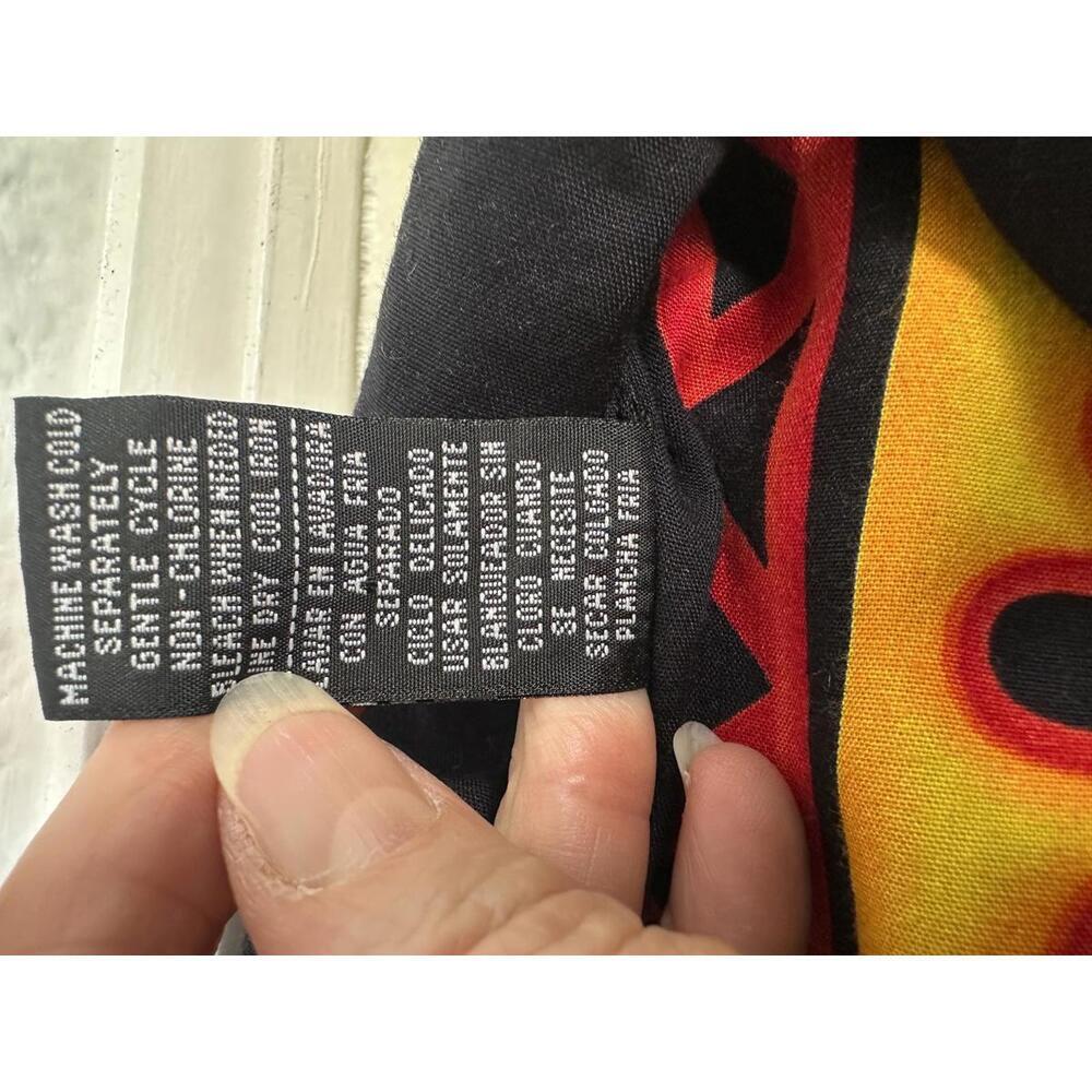 VTG Y2K Men’s XL Flame Button Up Shirt Black Red Yellow Fire Print - Picture 5 of 5